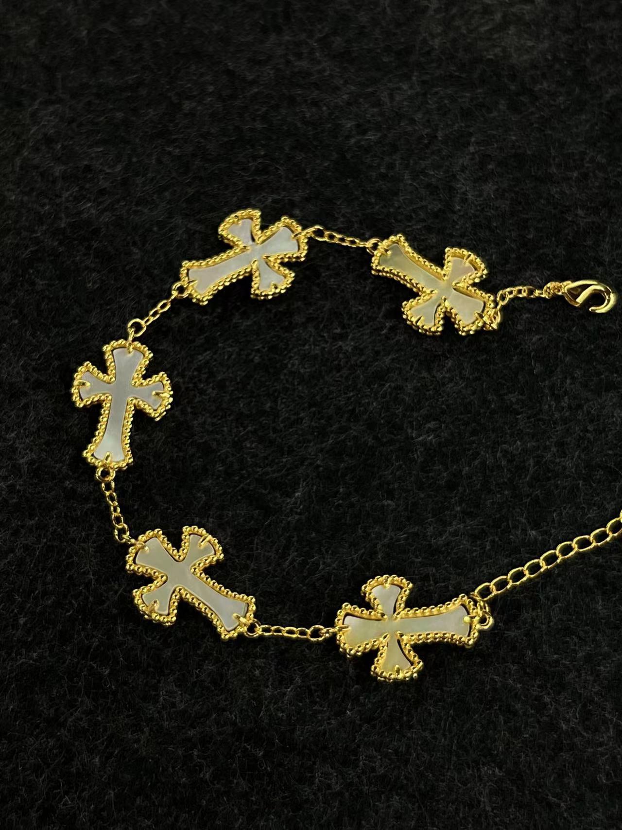Cross cleef 18K gold plated  European and American hip-hop niche original design bracelet - YUZENG-jewelrystore.com
