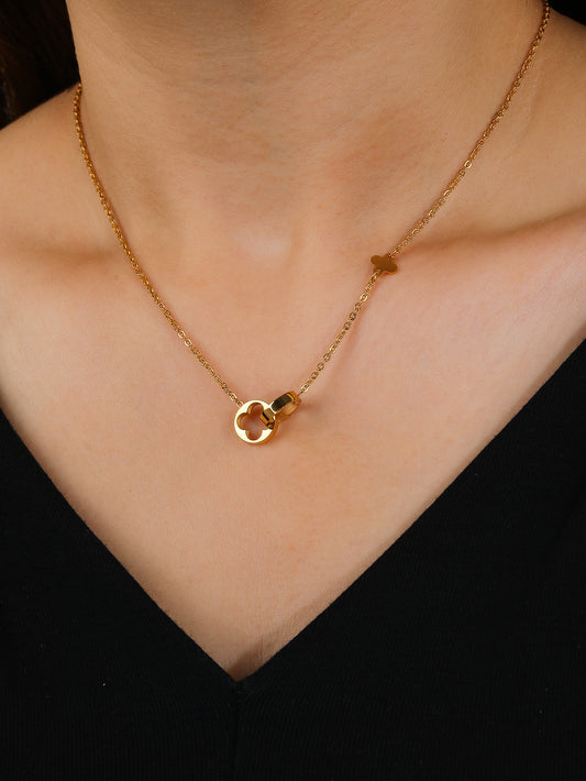 Four-Leaf Clover Hollow Out Necklace - Stainless Steel Rose Gold Plated - YUZENG-jewelrystore.com