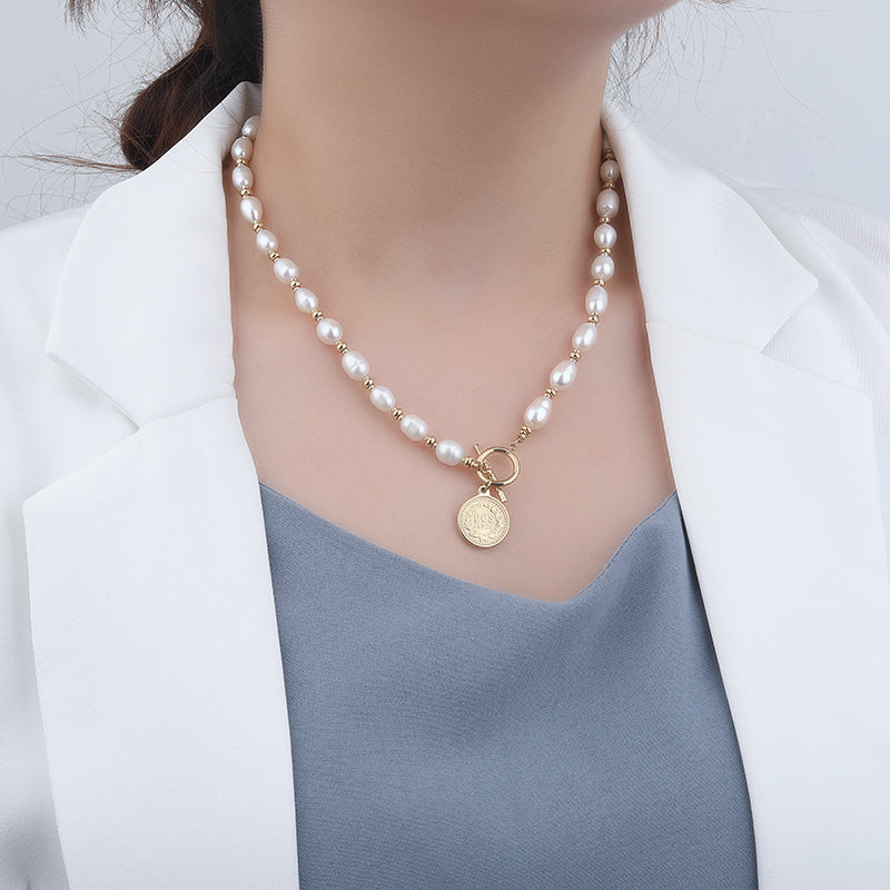 Fashion stainless steel 18k natural pearl ot clasp portrait women pendant necklace - YUZENG-jewelrystore.com