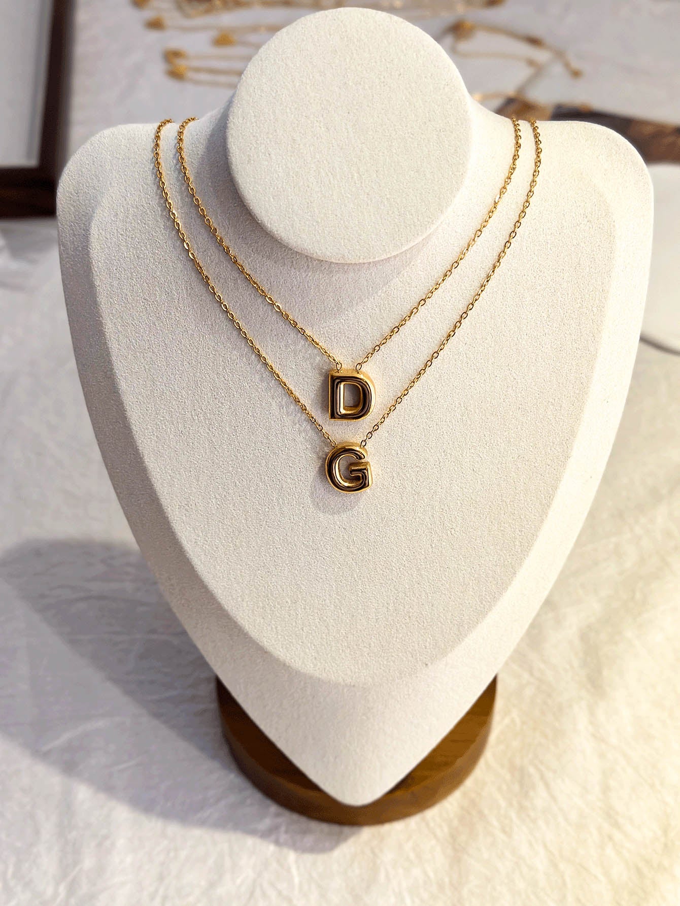 Stainless Steel Light Luxury Letter Pendant Necklace 18k Gold - YUZENG-jewelrystore.com