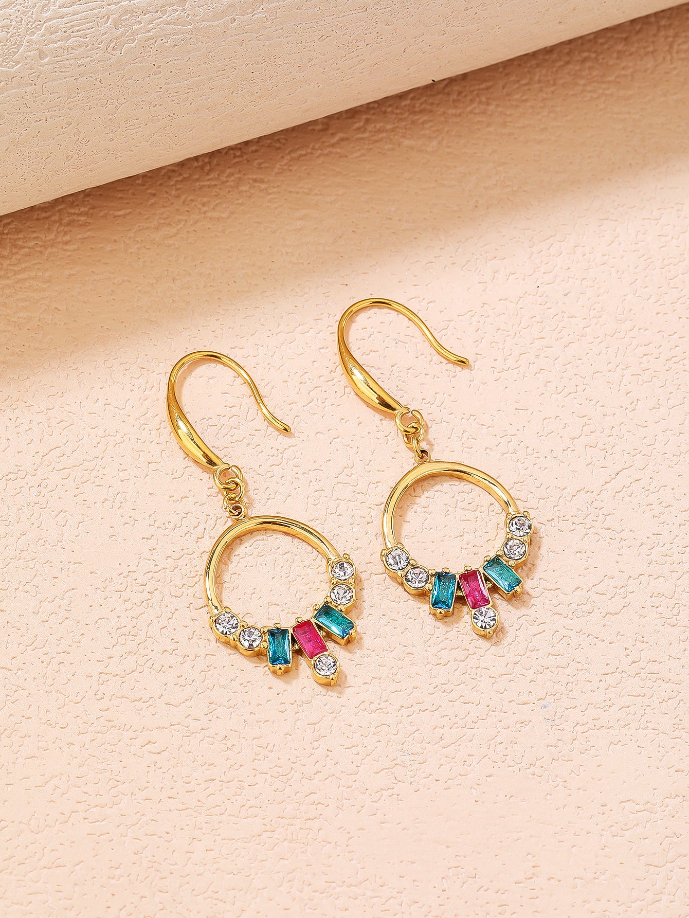 YUZENG Vintage Bohemian Design, High-quality 18K Gold-Plated Stainless Steel Ear Cuff - YUZENG-jewelrystore.com