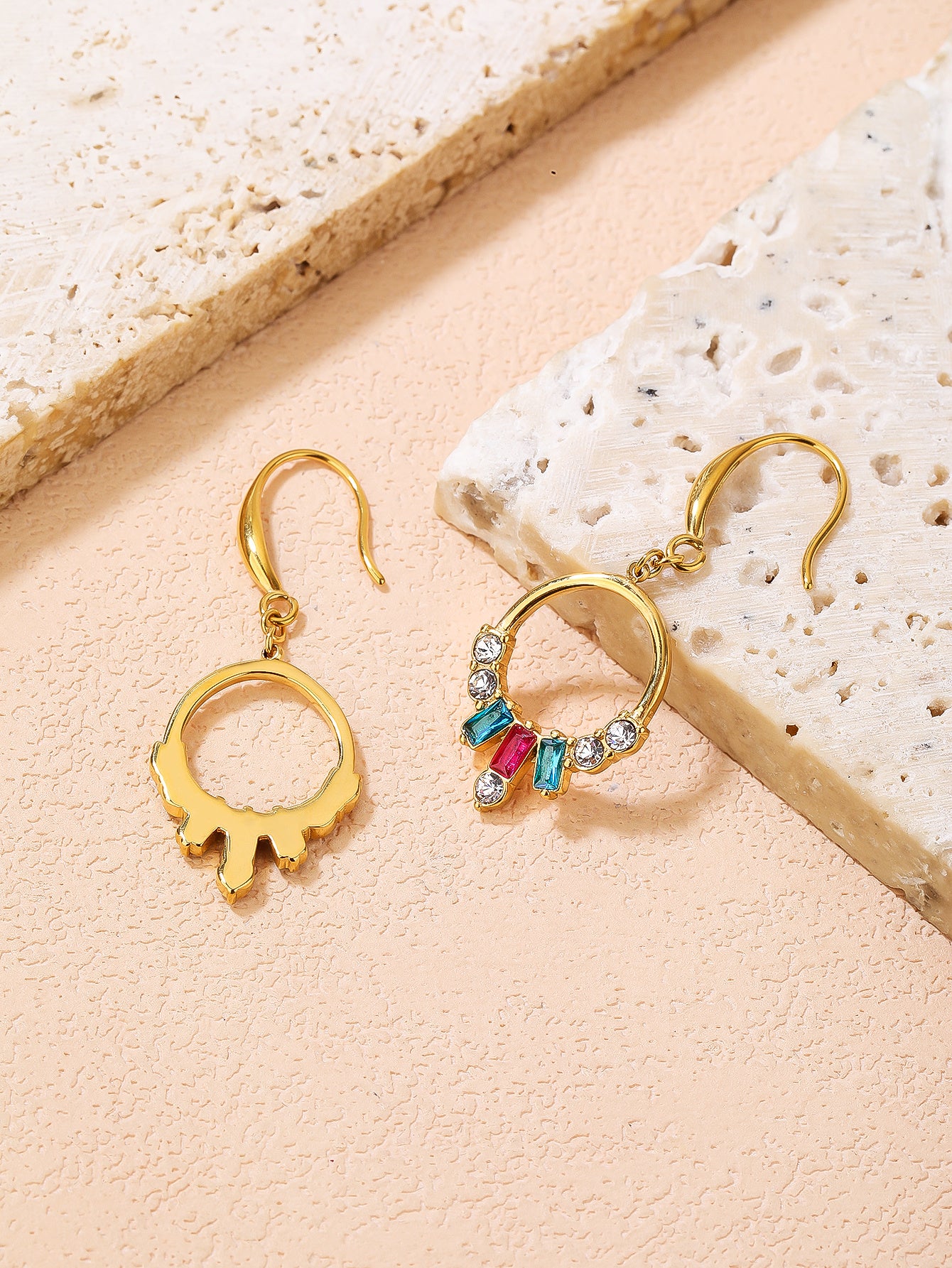 YUZENG Vintage Bohemian Design, High-quality 18K Gold-Plated Stainless Steel Ear Cuff - YUZENG-jewelrystore.com