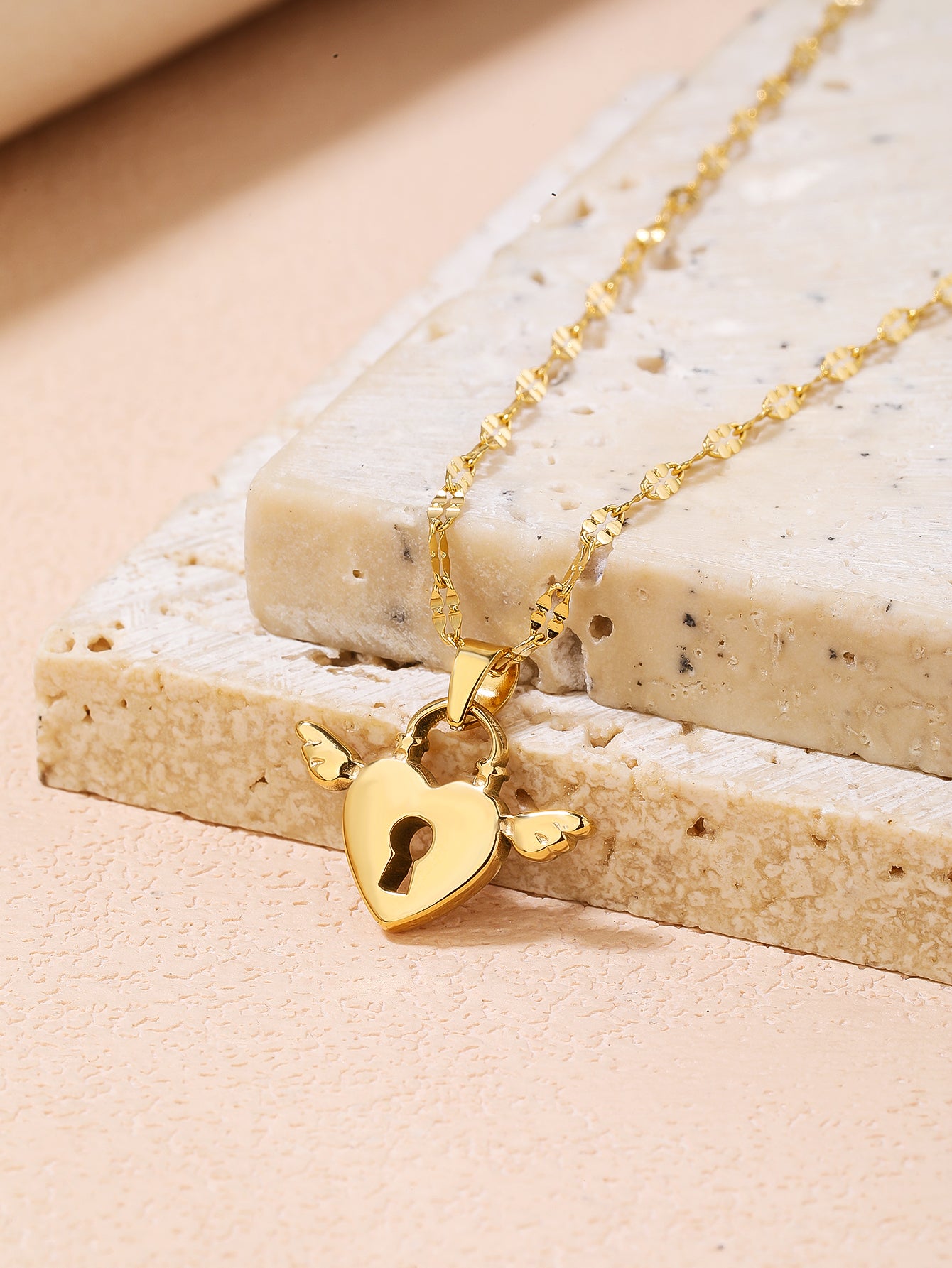 Stainless Steel Pendant Necklace for Women - Fashionable, Versatile, and Cute Heart Wing Lock Design with 18K Gold Plating - Perfect for Everyday Style! - YUZENG-jewelrystore.com