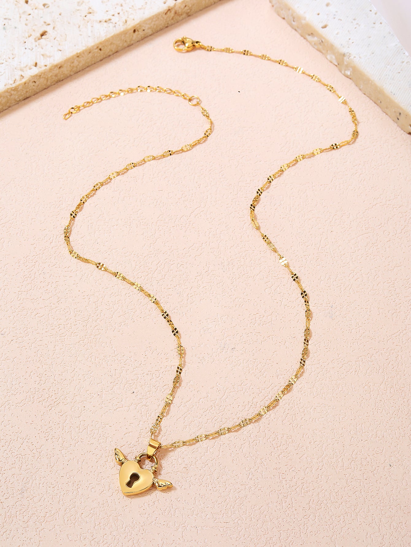Stainless Steel Pendant Necklace for Women - Fashionable, Versatile, and Cute Heart Wing Lock Design with 18K Gold Plating - Perfect for Everyday Style! - YUZENG-jewelrystore.com