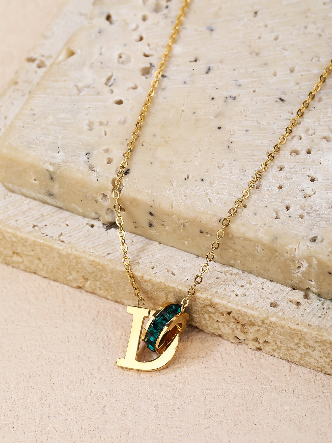 Stylish Stainless Steel 18K Gold Plated Letter D Necklace, Uniquely Charming - YUZENG-jewelrystore.com