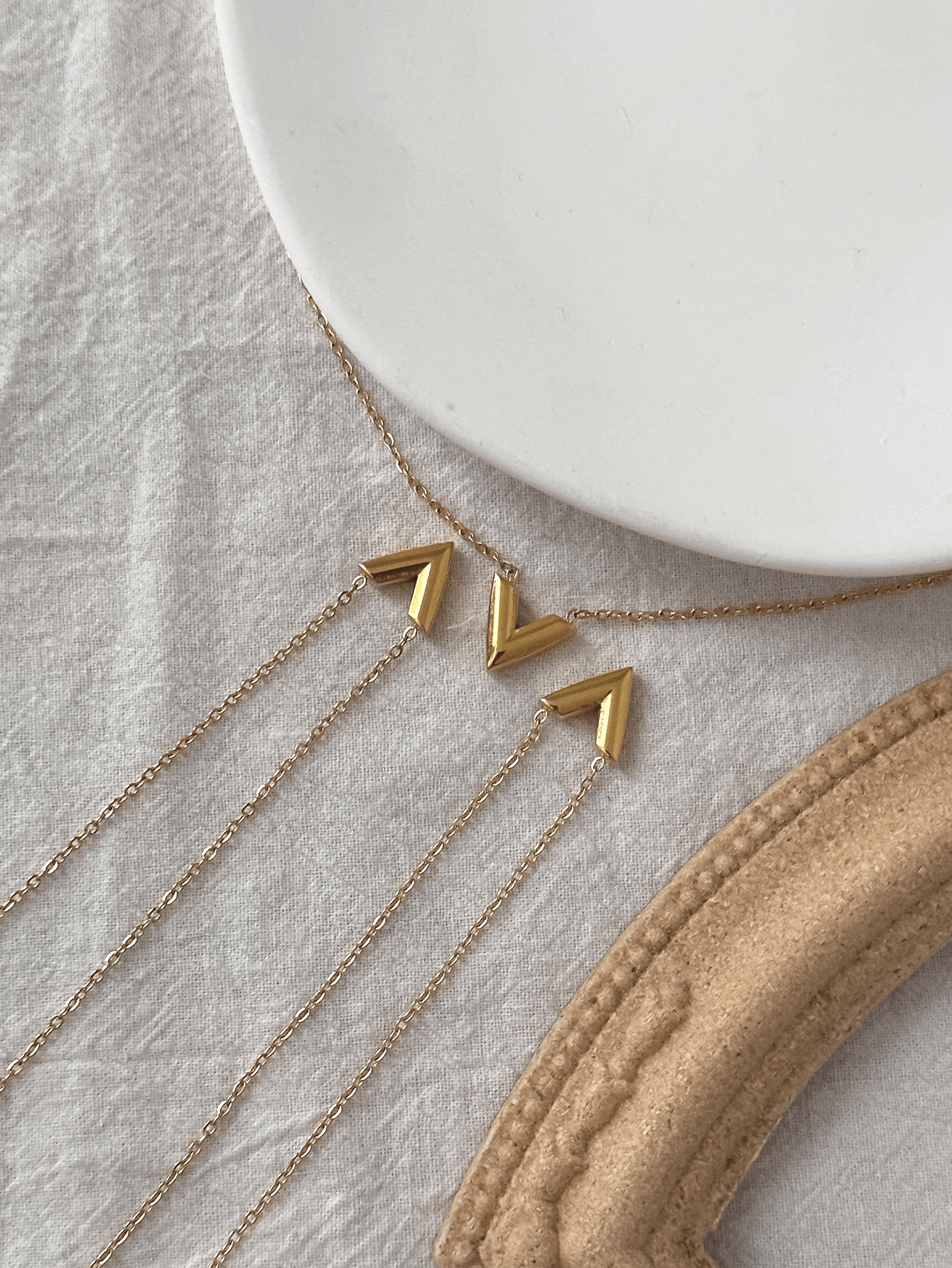Stainless Steel Light Luxury Letter Pendant Necklace 18k Gold - YUZENG-jewelrystore.com
